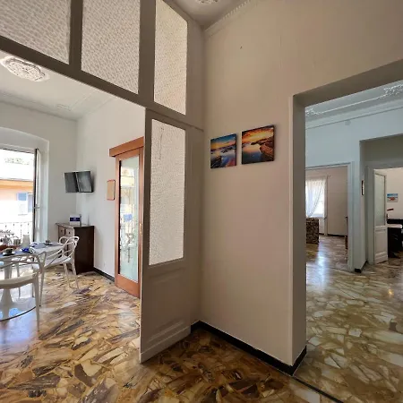Apartment House La Superba By World Genoa