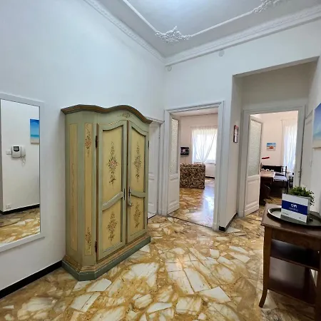 House La Superba By World Appartamento *
